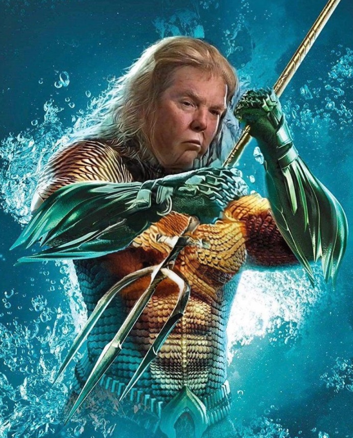 PHOTO Jason Momoa Disguised As Donald Trump Dressed Up As Aquaman