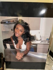 PHOTO Lauren Smith-Fields Inside Her Fancy Apartment Kitchen In Bridgeport