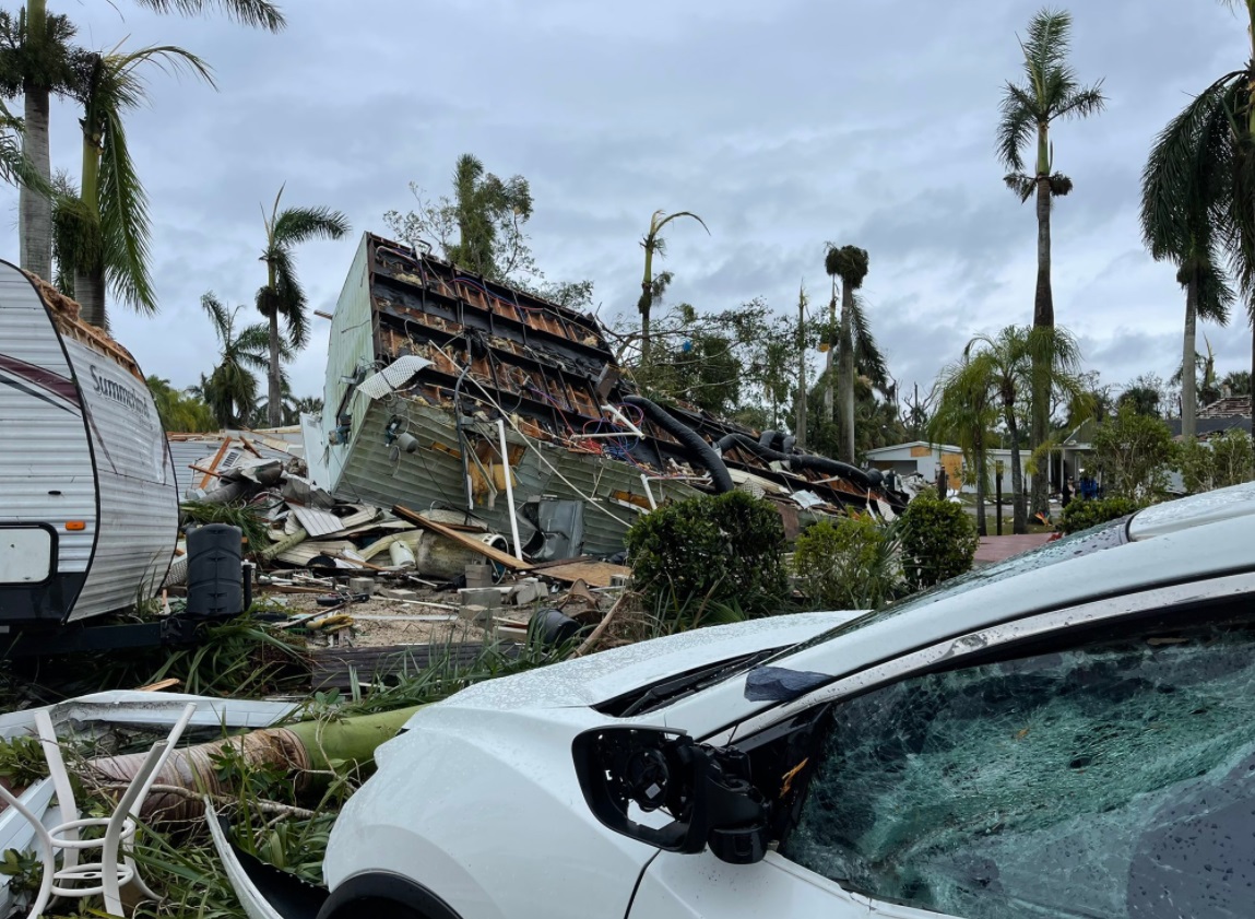 PHOTO Mobile Homes In Fort Myers Stood No Chance Up Against Tornado