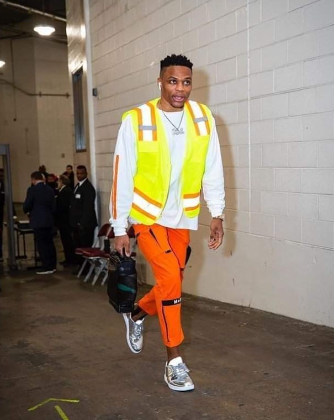 PHOTO Russell Westbrook Wore A Construction Outfit Tonight To The Arena Like He Knows He's Laying Bricks