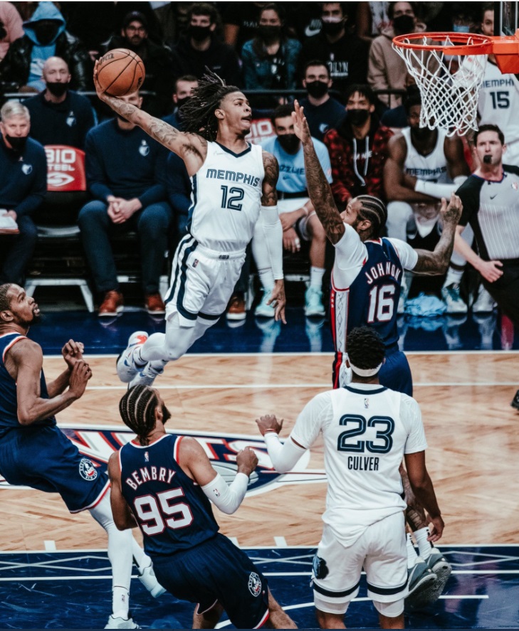 PHOTO This Is Actually A Picture Of Ja Morant As A Human Flying
