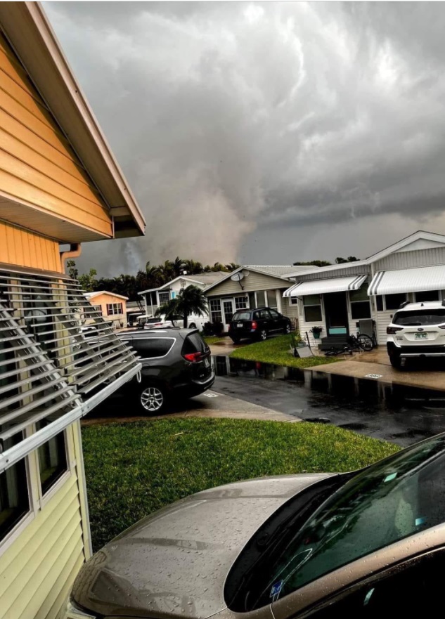 PHOTO Tornado Looked Super Scary As Its Dark Cloud Hovered Over Houses In Fort Myers