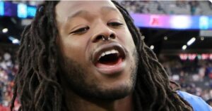 PHOTO Of Alvin Kamara's Massive Nose Ring That Is Bigger Than Ezekiel Elliott's