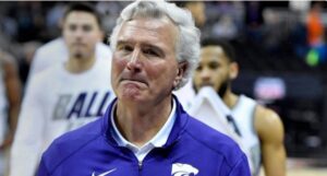 PHOTO Bruce Weber Crying As The Buzzer Sounds After K-State Loses In Big 12 Tournament