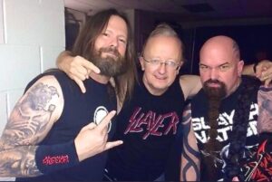 PHOTO John Clayton Posing With Professional Wrestlers Wearing A Slayer Shirt