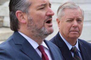 PHOTO Lindsey Graham Winking At Ted Cruz While He Makes A Ridiculous Statement