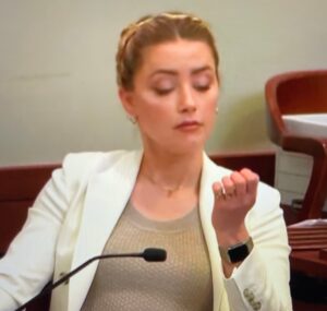 PHOTO Amber Heard Reacted Completely Unbothered When Her Doctor Testified In Court Amber Was Diagnosed With Histrionic Personality Disorder