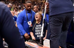 PHOTO Chain Girl Yelling Like She's Crazy While Chained To Hoop In Memphis