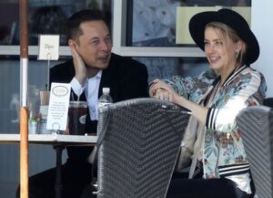 PHOTO Elon Musk Out To Dinner With Amber Heard And She Was Really Opening Up To Him