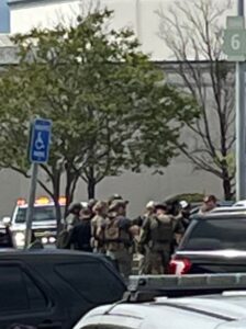 PHOTO Heavily Armed Police And SWAT Team Arrived Outside Columbia Mall