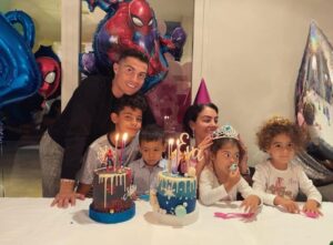 PHOTO Ronaldo Celebrating His Kids Birthdays With Giant Cakes And Candles