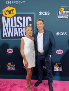 PHOTO The McCollums On The Pink Carpet At The CMT Awards