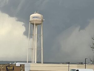 PHOTO You Can See The RFD Showing The Clearing And Rain In Background Of Jarrell TX Tornado