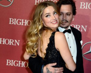 PHOTO Amber Heard And Johnny Depp Don't Want The Court To Know That They Were Still Hugging And Cuddling Up To Each Other 4 Months Before Divorce