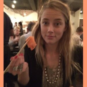 PHOTO Amber Heard At Dinner At Benihana Restaurant In May 2014 No Bruises No Marks