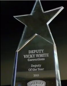 PHOTO Award Vicky White Won In 2015 For Being Named Deputy Of The Year