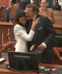 PHOTO Camille Vasquez Rubbing All Over Johnny Depp As She Hugs Him In Court