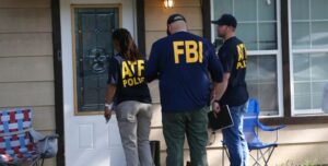 PHOTO FBI Agents Entering Salvador Ramos' Grandmothers House To Investigate Shooting