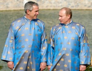 PHOTO George Bush All Dressed Up In Gown Smiling With Vladimir Putin