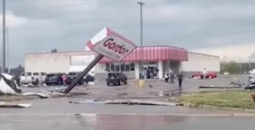 PHOTO Gordon Business Sign In Gaylord Michigan Made Of Steel Bent To The Ground From Tornado