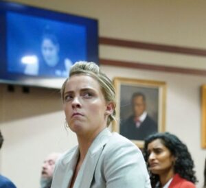 PHOTO Look How Mad Whitney Heard Was Today In Court