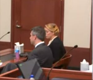 PHOTO Mr Rottenborn Doesn't Buy His Client Amber Heard's Stories Of Abuse On The Stand Ignores Her And Gives Her No Sympathy