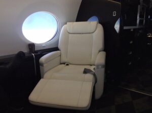 PHOTO The Inside Of Elon Musk's Private Jet Is Very Modest For A Billionaire