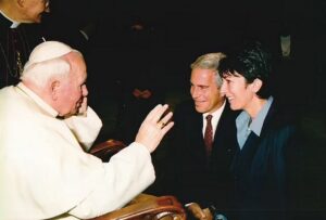 PHOTO Ghislaine Maxwell And Jeffrey Epstein Meeting The Pope