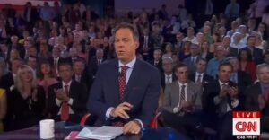 PHOTO Rick Caruso Sitting Front Row At Trump Cruz Republican Debate In 2015