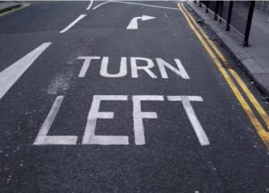 PHOTO Road Sign In DC Says Turn Left But It's In A Right Hand Turn Bay