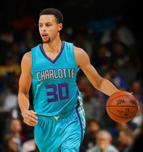 PHOTO Steph Curry In A Charlotte Hornets Uniform