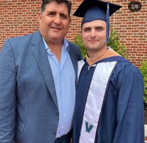 PHOTO Tony Siragusa Watching His Son Graduate From Villanova