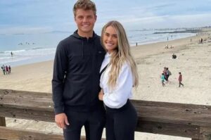 PHOTO Abbey Gile At The Beach With Zach Wilson During Happier Times