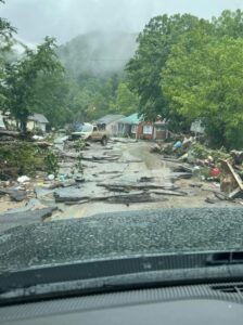 PHOTO Everyone In Perry County Kentucky Has Lost Everything They Owned