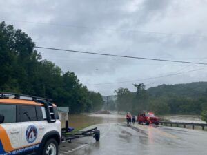 PHOTO Highway 15 In Lost Creek Kentucky And Breathitt County Are Closed