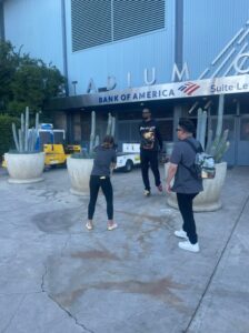 PHOTO Kevin Durant At Dodger Stadium For Home Run Derby In 2PAC T-Shirt