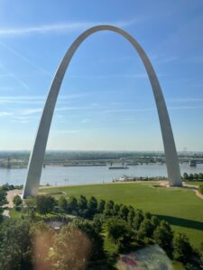 PHOTO Of Gateway Arch In St Louis Getting Some Much Needed Sun After Some Flooding Dried Up