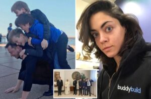 PHOTO Shivon Zilis Looking Hot In A Buddybuild Hoodie