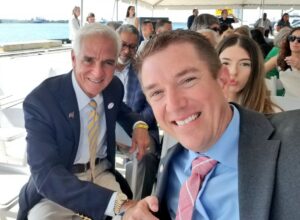 PHOTO Charlie Crist Relaxing On A Yacht Like He's Already Politically Victorious