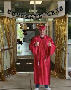 PHOTO Ethan Miller Looking Very Happy At His High School Graduation Party