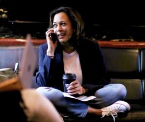 PHOTO Kamala Harris On The Phone With Putin