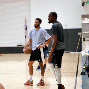 PHOTO Kevin Durant Has Been Working Out With Jaysom Tatum In LA Since Monday