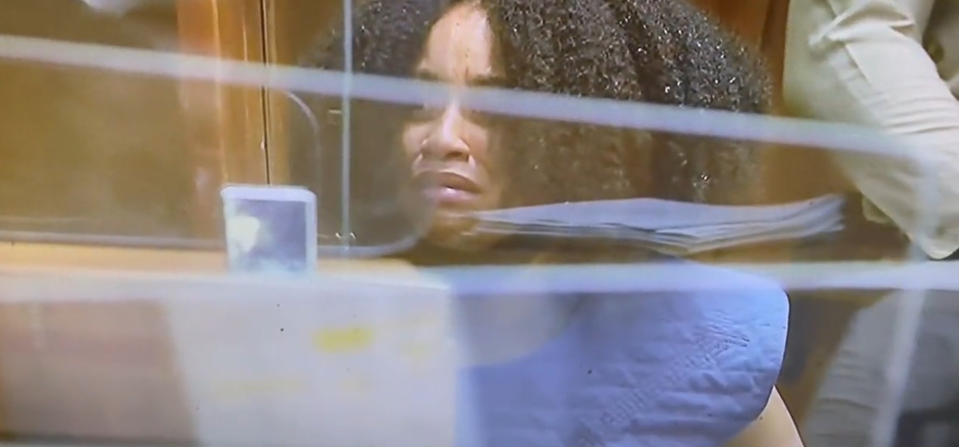 PHOTO Nicole Linton Crying In Court Like She Did Nothing Wrong PHOTO Nicole Linton Crying In Court Like She Did Nothing Wrong