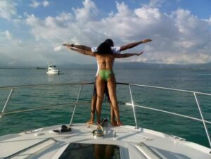 PHOTO Nicole Linton On Yacht With Her Friend That Died In Motorcycle Crash