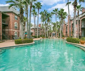 PHOTO Nicole Linton's Apartment In Houston Looks More Like A Resort Than An Apartment Complex