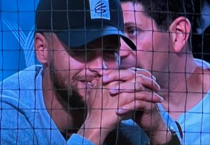 PHOTO Steph Curry Sipping $17 Beer Behind Home Plate At Dodger Stadium On Tuesday Night