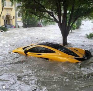 PHOTO $1 Million McLaren P1 Left Parked Outside By Owner Now Underwater In Bonita Springs Florida