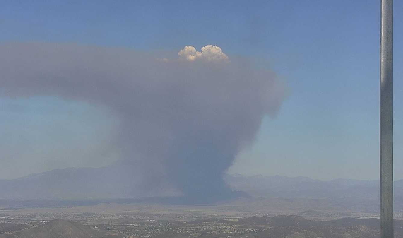 PHOTO 15 Homes Were Threatened On Gibbel Road And Avery Canyon Road At