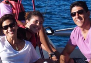 PHOTO Gustavo Arnal On Private Yacht With His Family