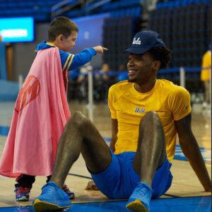 PHOTO Jalen Hill Participating In Program For Kids With Cancer